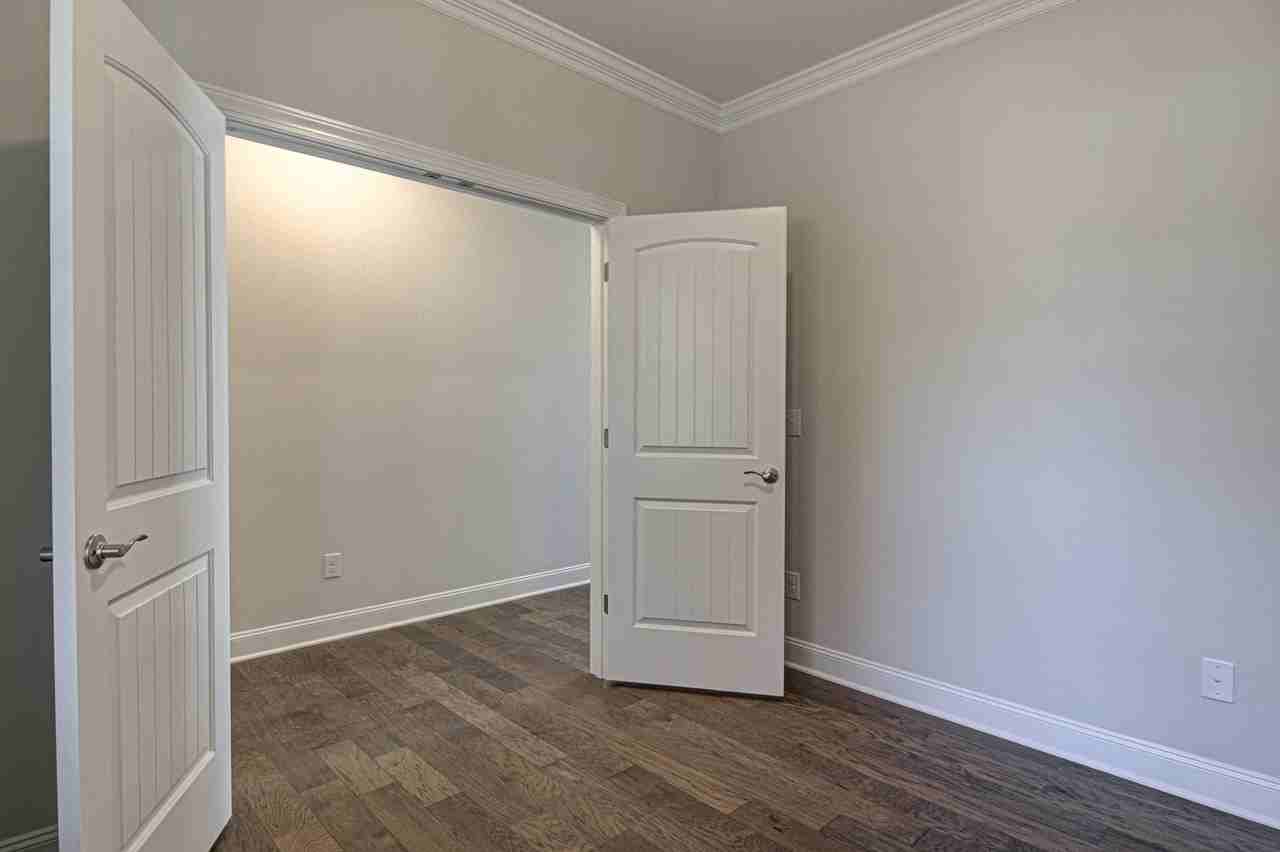 3264 Polo Rd #1 - Photo 6 of 38