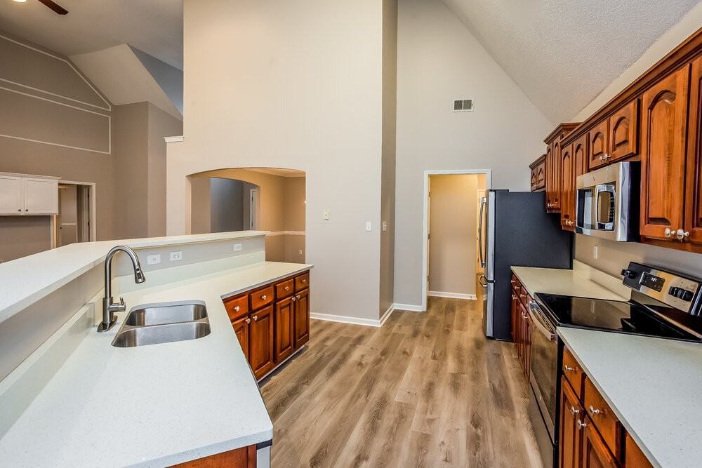 1626 Brentwood Trce - Photo 7 of 15