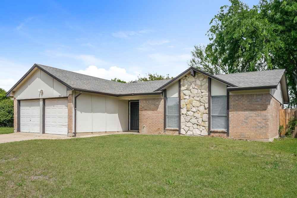 3407 Spring Meadows Dr - Photo 3 of 16