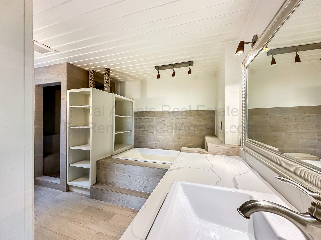 244 Colgate Ave #BS - Photo 3 of 9