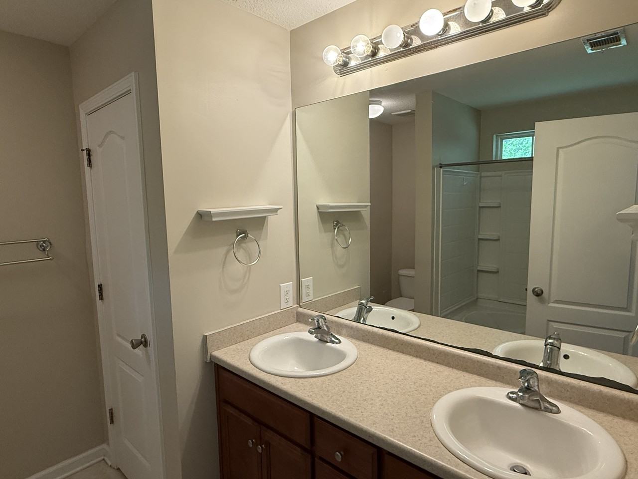 146 Aquinnah Dr #1 - Photo 7 of 26