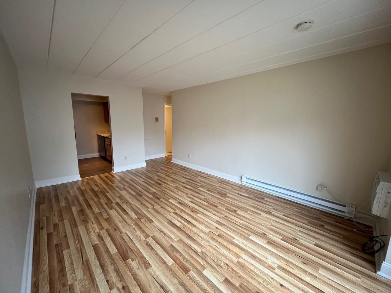 151 Robinson St #22 - Photo 6 of 25