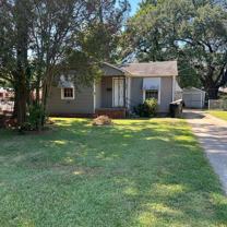 432 Waller Ave - Photo 1 of 1