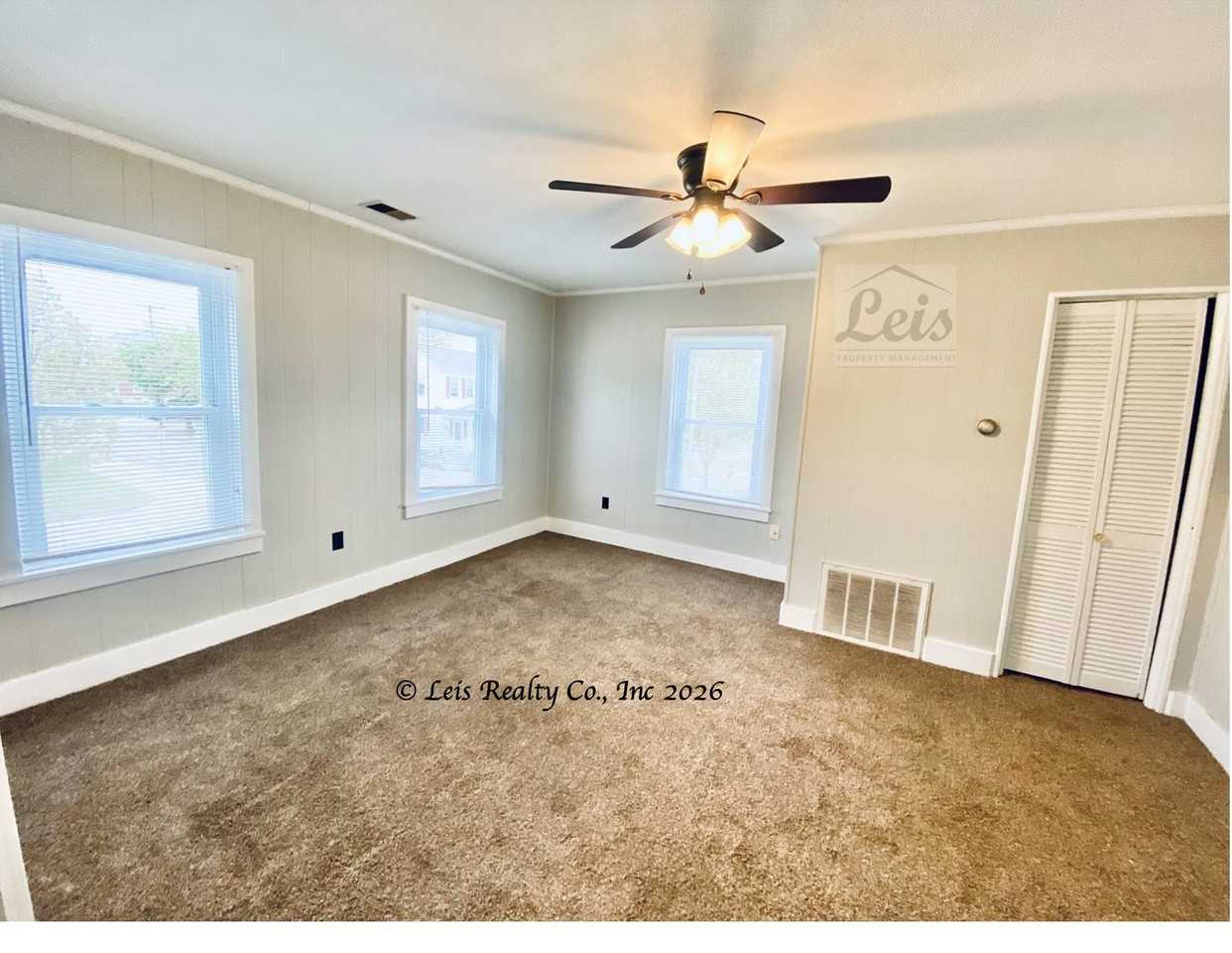 43 S Steffin St #1 - Photo 5 of 18