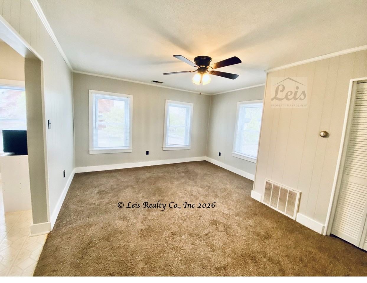 43 S Steffin St #1 - Photo 7 of 18