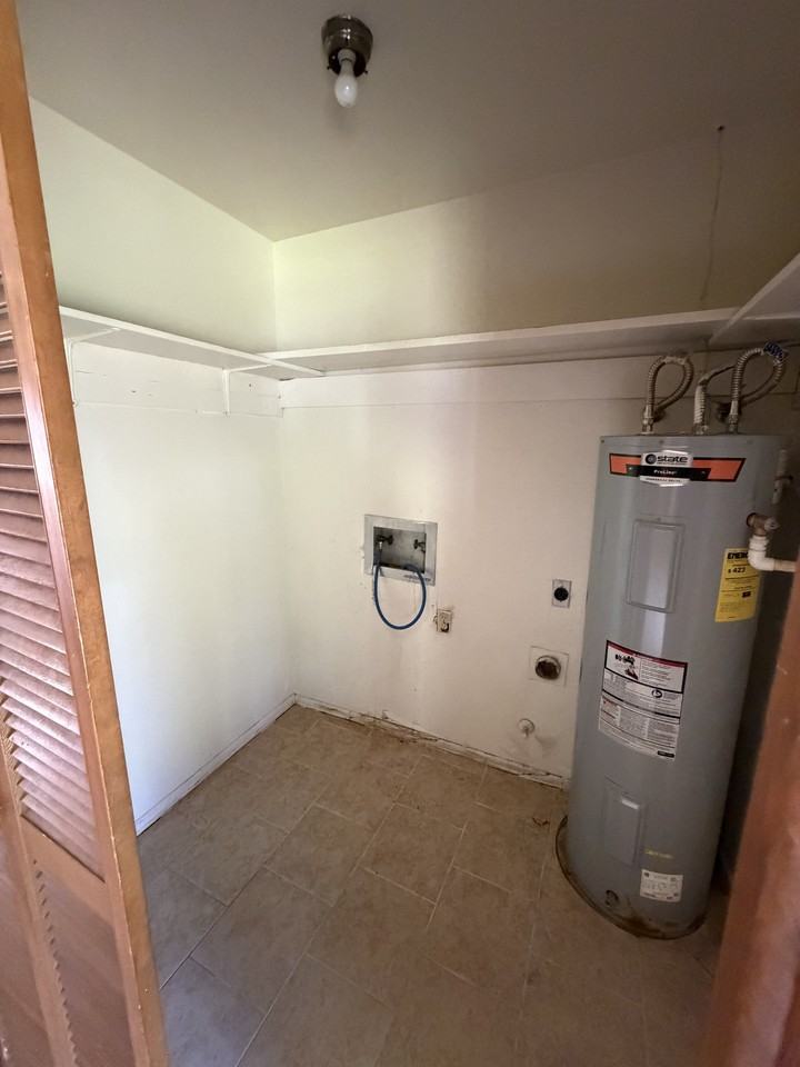 6308 Frondosa Dr - Photo 6 of 12