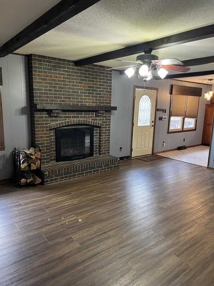 41 Ne 360th Rd #1 - Photo 3 of 38