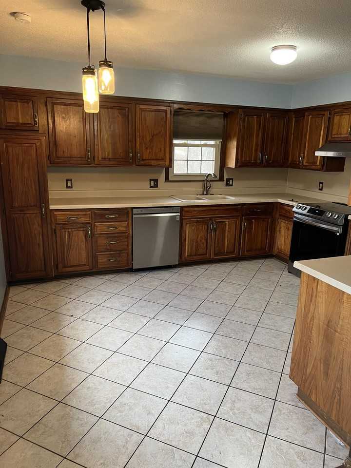 41 Ne 360th Rd #1 - Photo 5 of 38