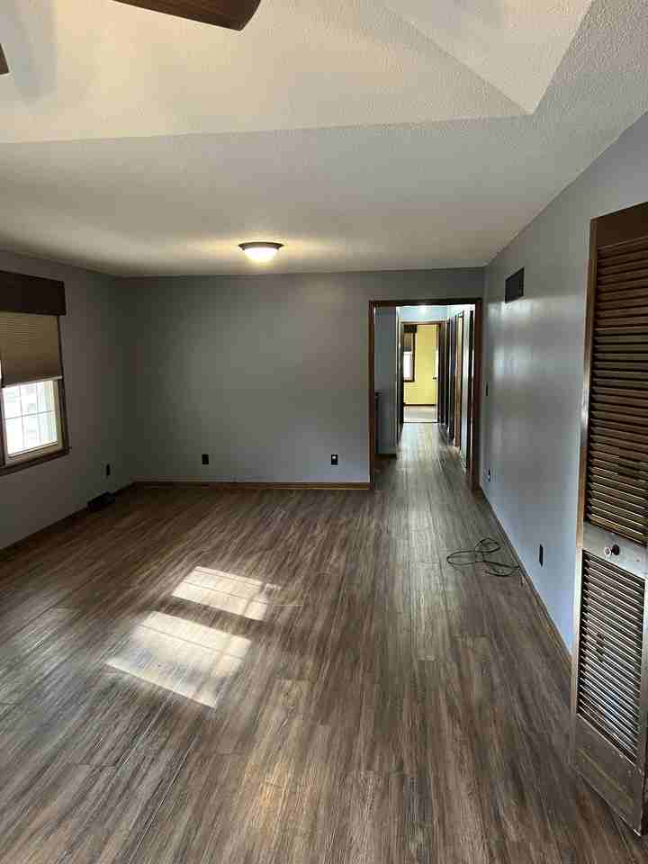 41 Ne 360th Rd #1 - Photo 7 of 38