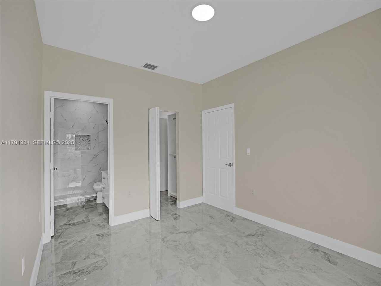 14515 Southwest 272nd Street #14515 - Photo 3 of 32