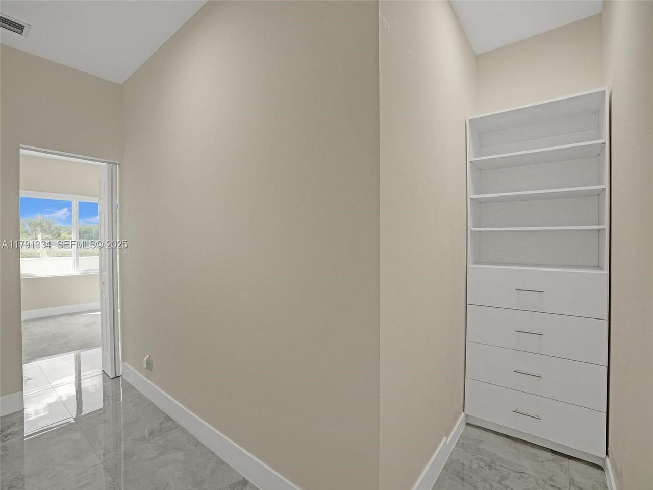 14515 Southwest 272nd Street #14515 - Photo 5 of 32