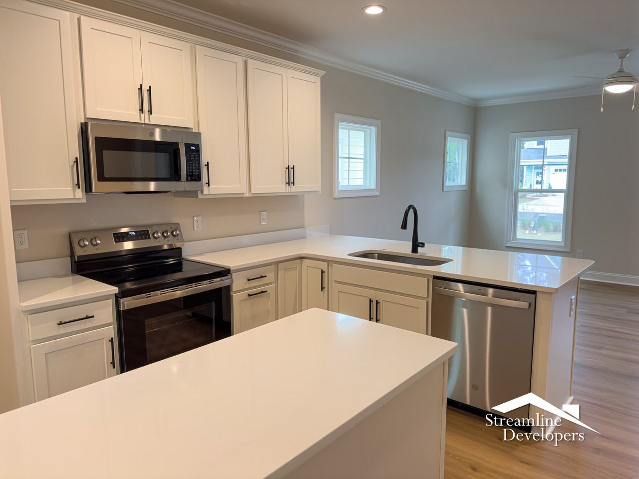 124 Spoonbill Ln #1 - Photo 5 of 15