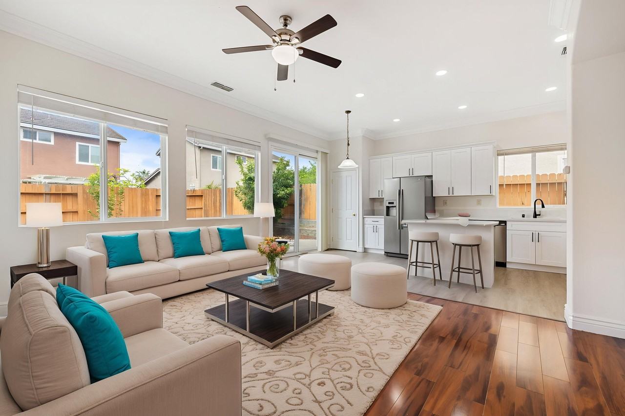 9642 Lady Bird Ct #1 - Photo 4 of 21