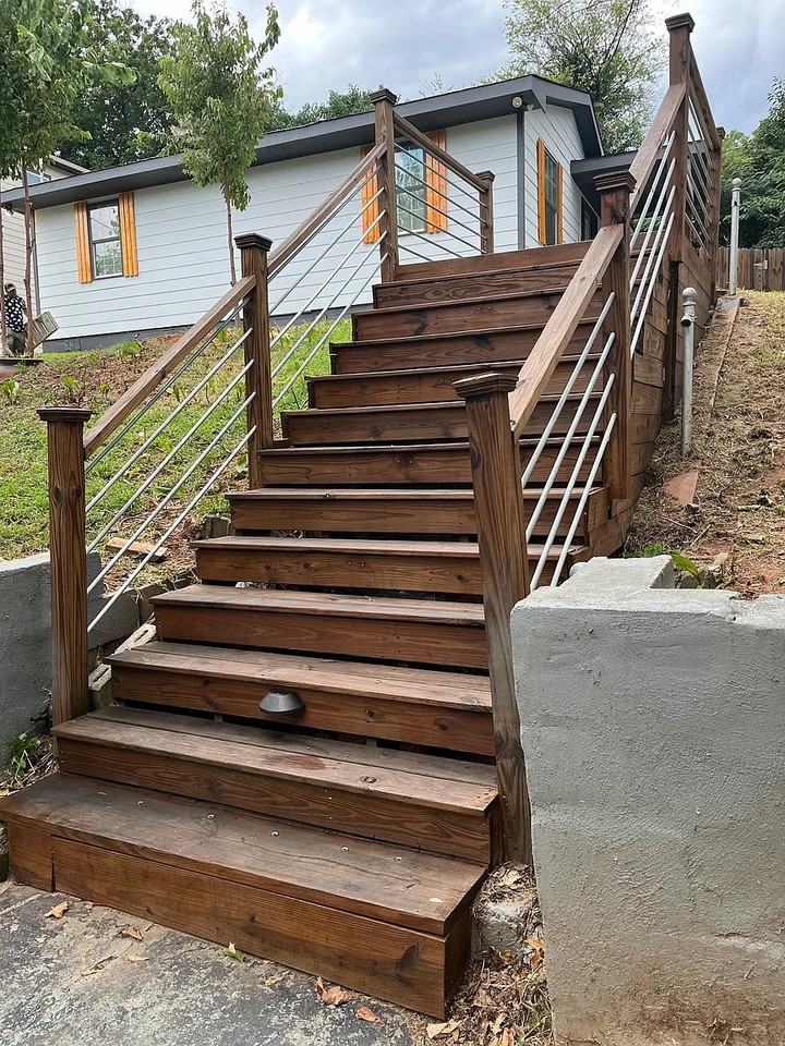 771 Coleman St Sw - Photo 2 of 5