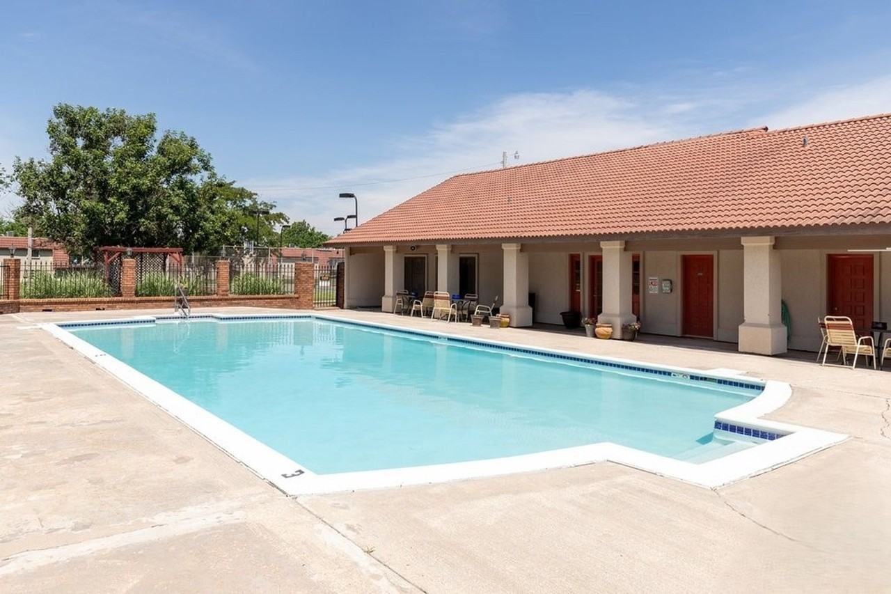 Aragon Apartments - Photo 3 of 50