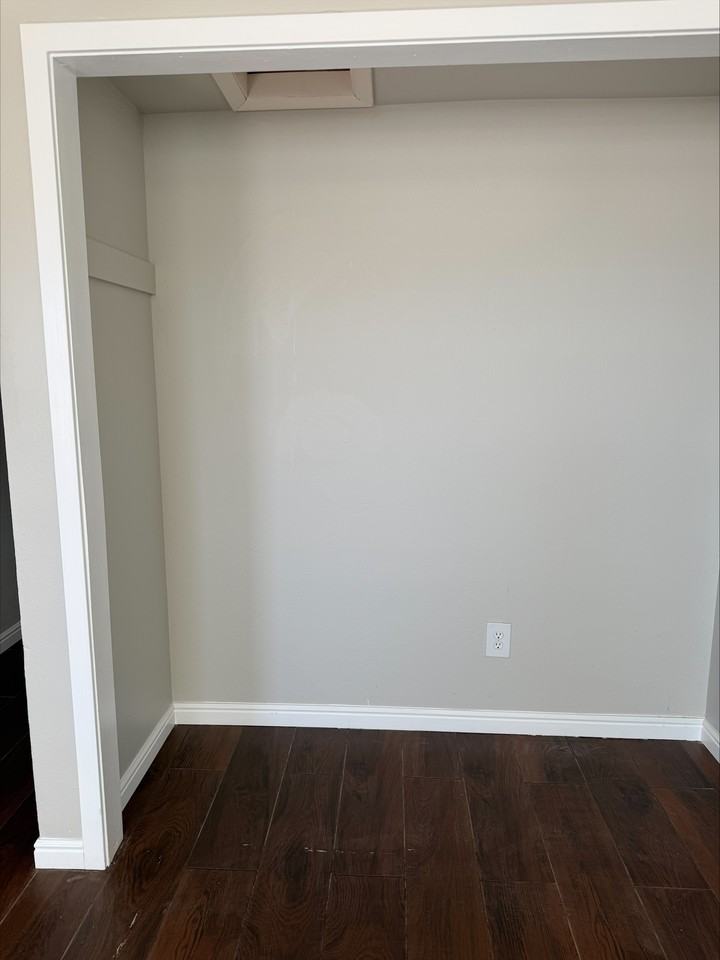 1327 9th West Ave #1 - Photo 4 of 43