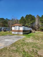 featured image of 1018 Aaron Ln #6