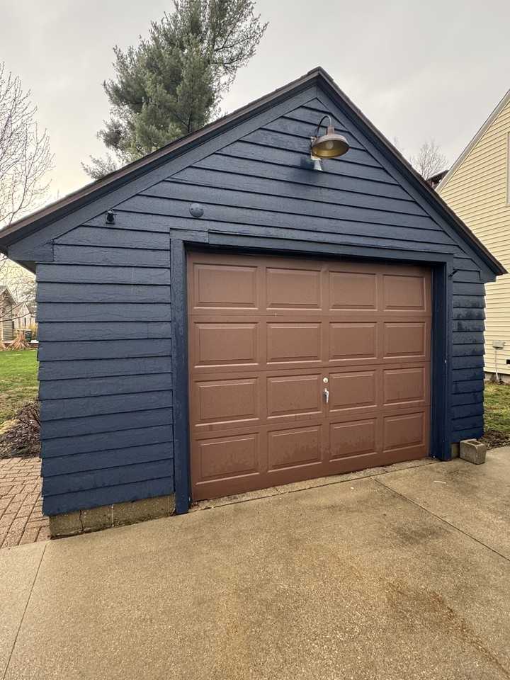 717 Central Ave #1 - Photo 4 of 34