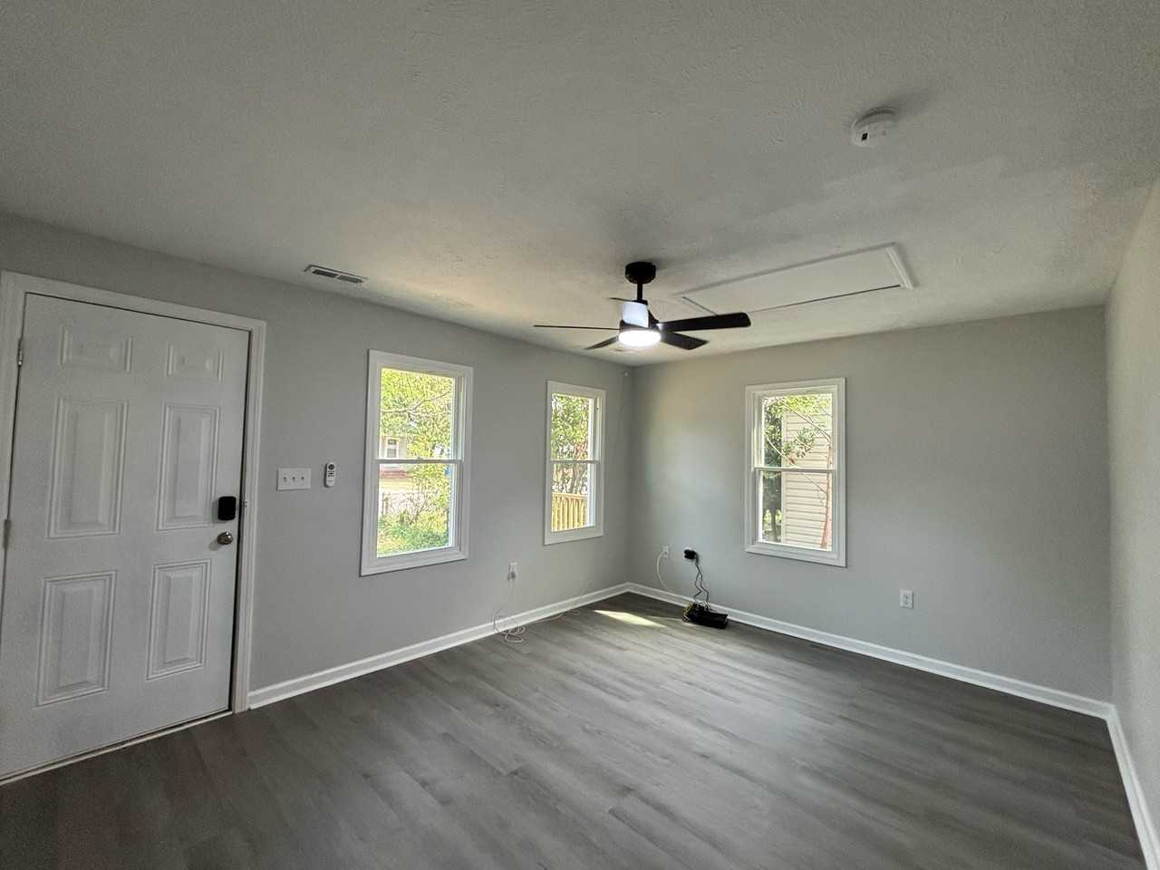 209 Gertrude St #1 - Photo 2 of 17