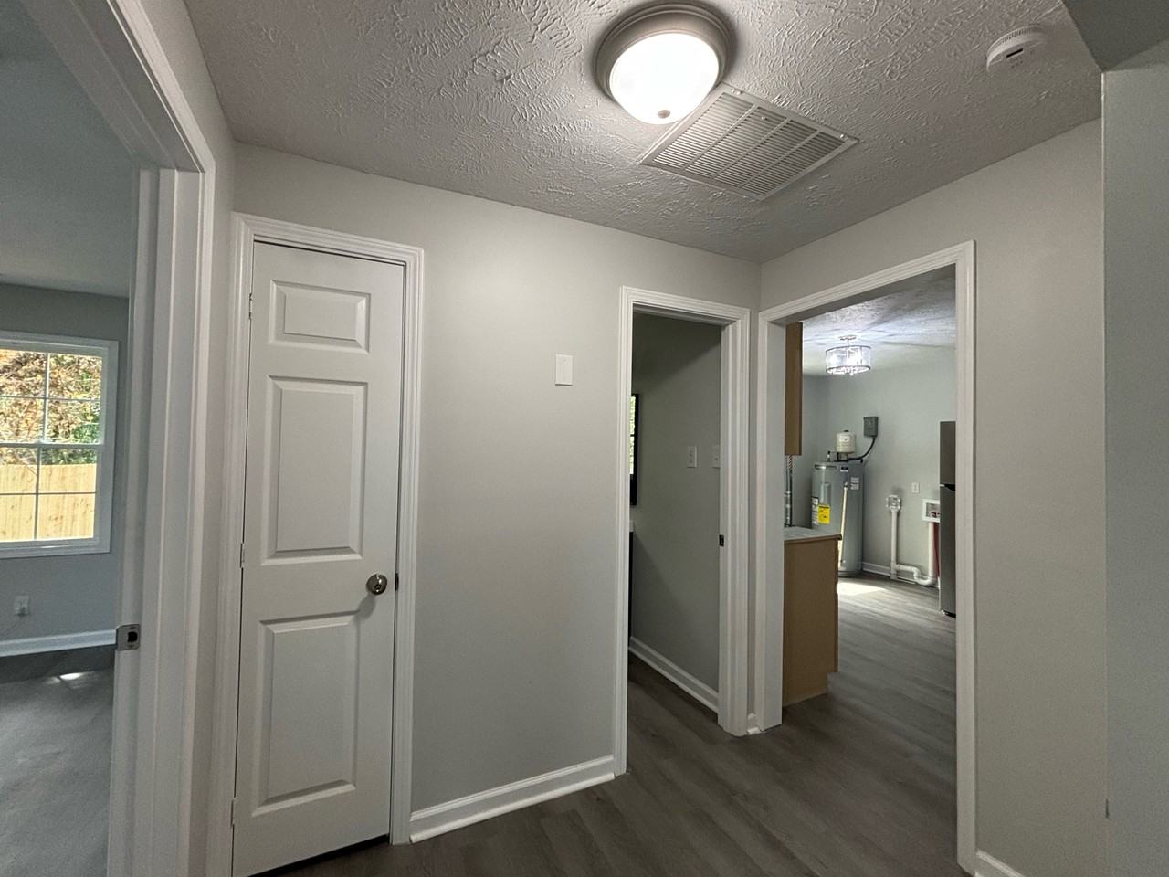 209 Gertrude St #1 - Photo 5 of 17