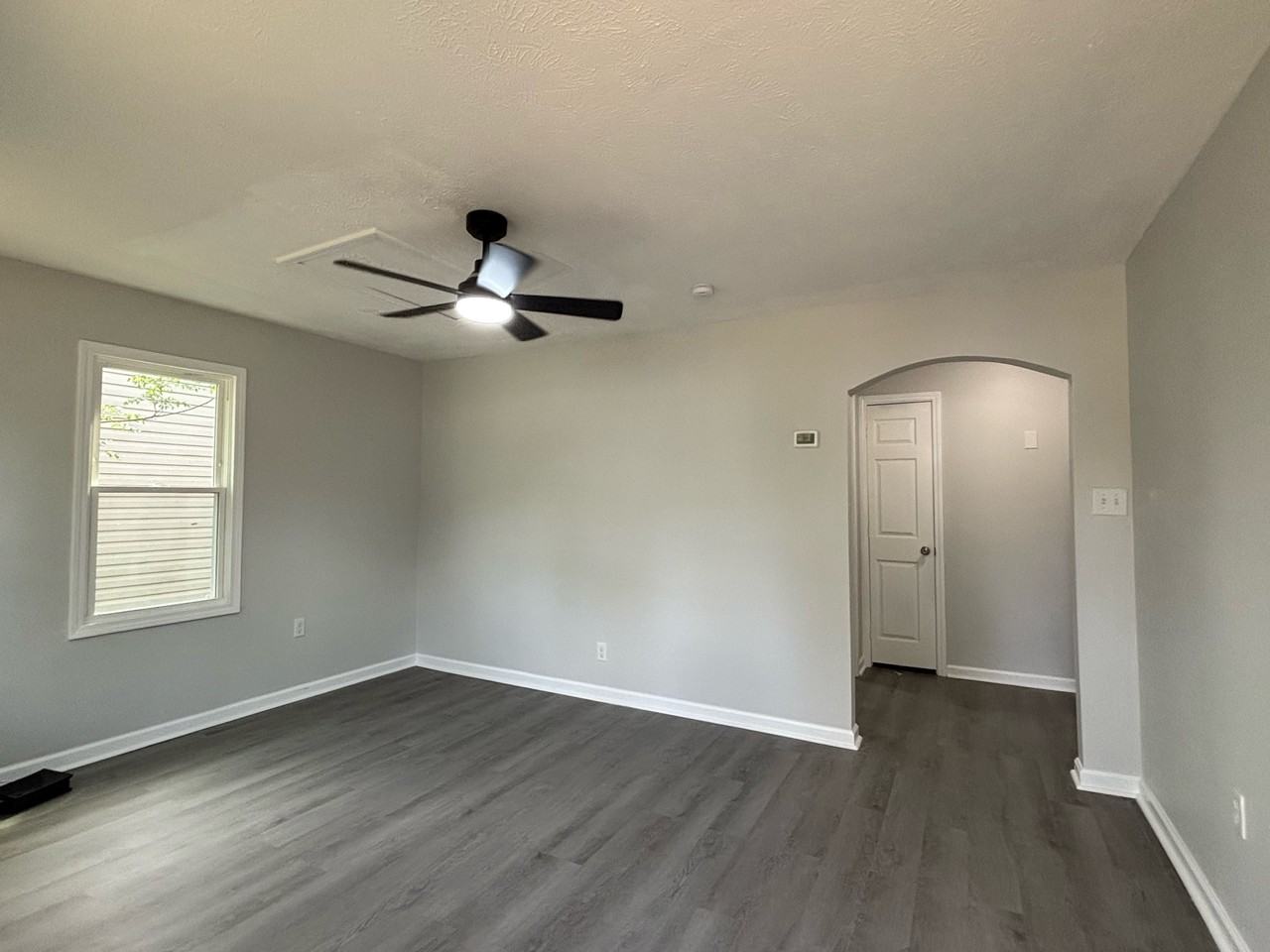 209 Gertrude St #1 - Photo 6 of 17