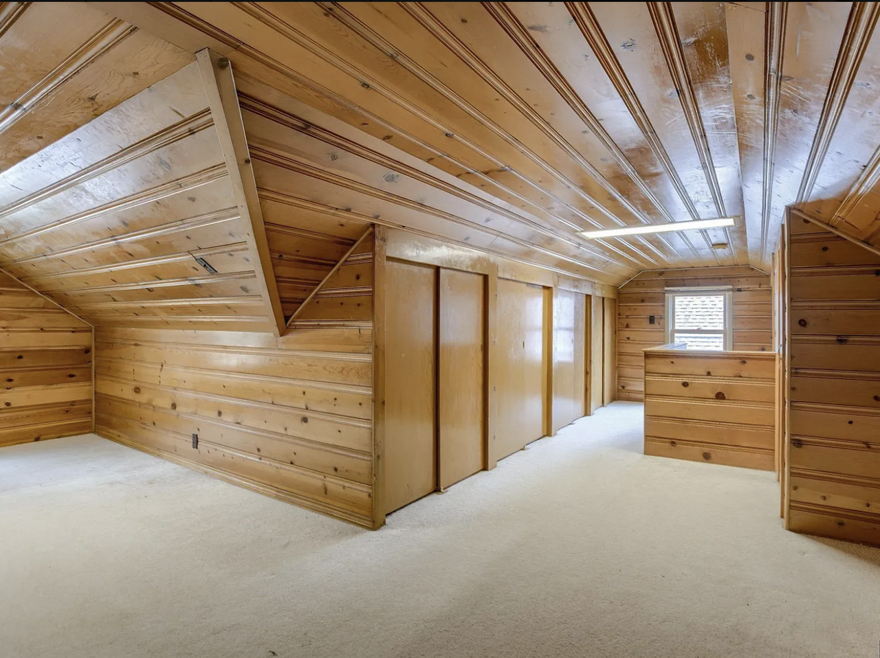 2115 S 61st St - Photo 5 of 10