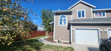 featured image of 1111 Biehl Dr #B