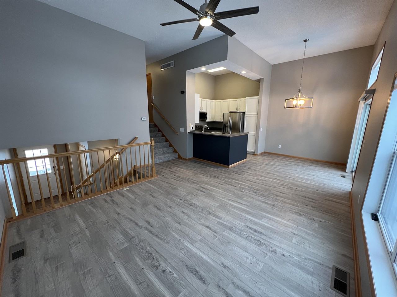 17689 70th Pl N #MG1 - Photo 3 of 17