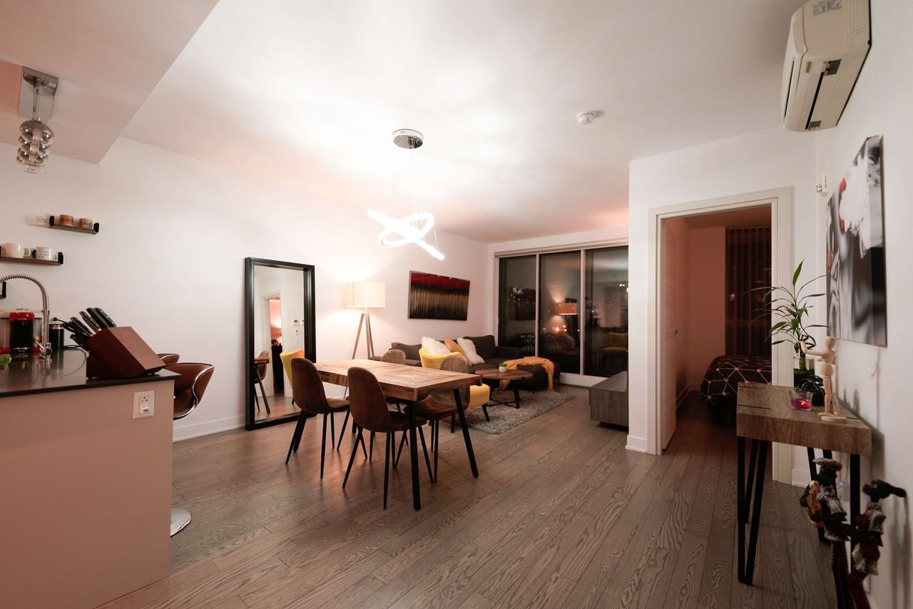 315 Rue Richmond #55555 - Photo 3 of 13