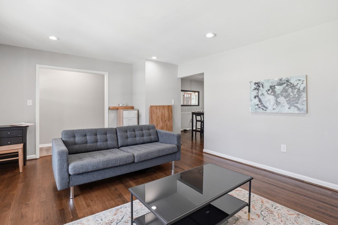 3519 Duke St #1 - Photo 4 of 10