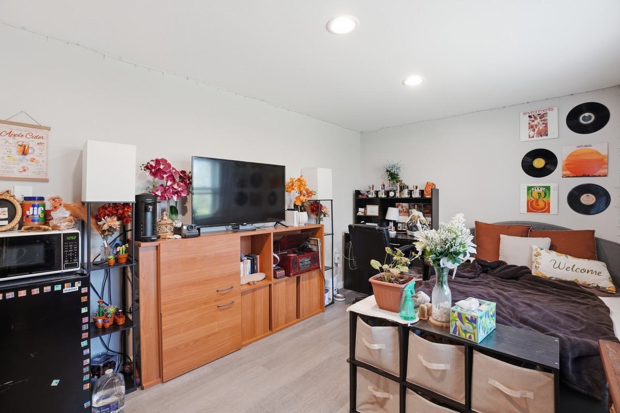9244 Limestone Pl #1 - Photo 5 of 10