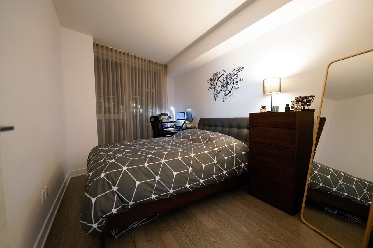 315 Rue Richmond #55555 - Photo 6 of 13