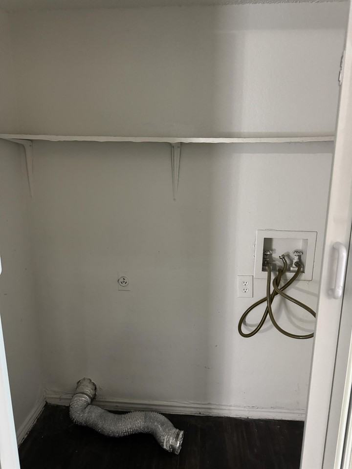 5988 Westcreek Dr - Photo 6 of 30