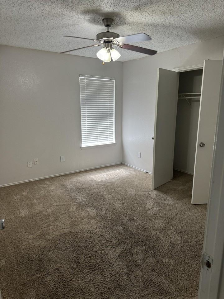 5988 Westcreek Dr - Photo 7 of 30