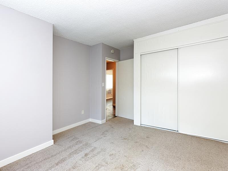 1731 Rogers Pl - Photo 4 of 25