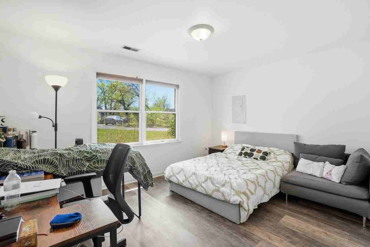 8306 48th Ave #1 - Photo 7 of 9
