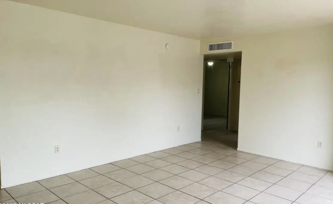 2205 N Madelyn Ave #2205 - Photo 6 of 12