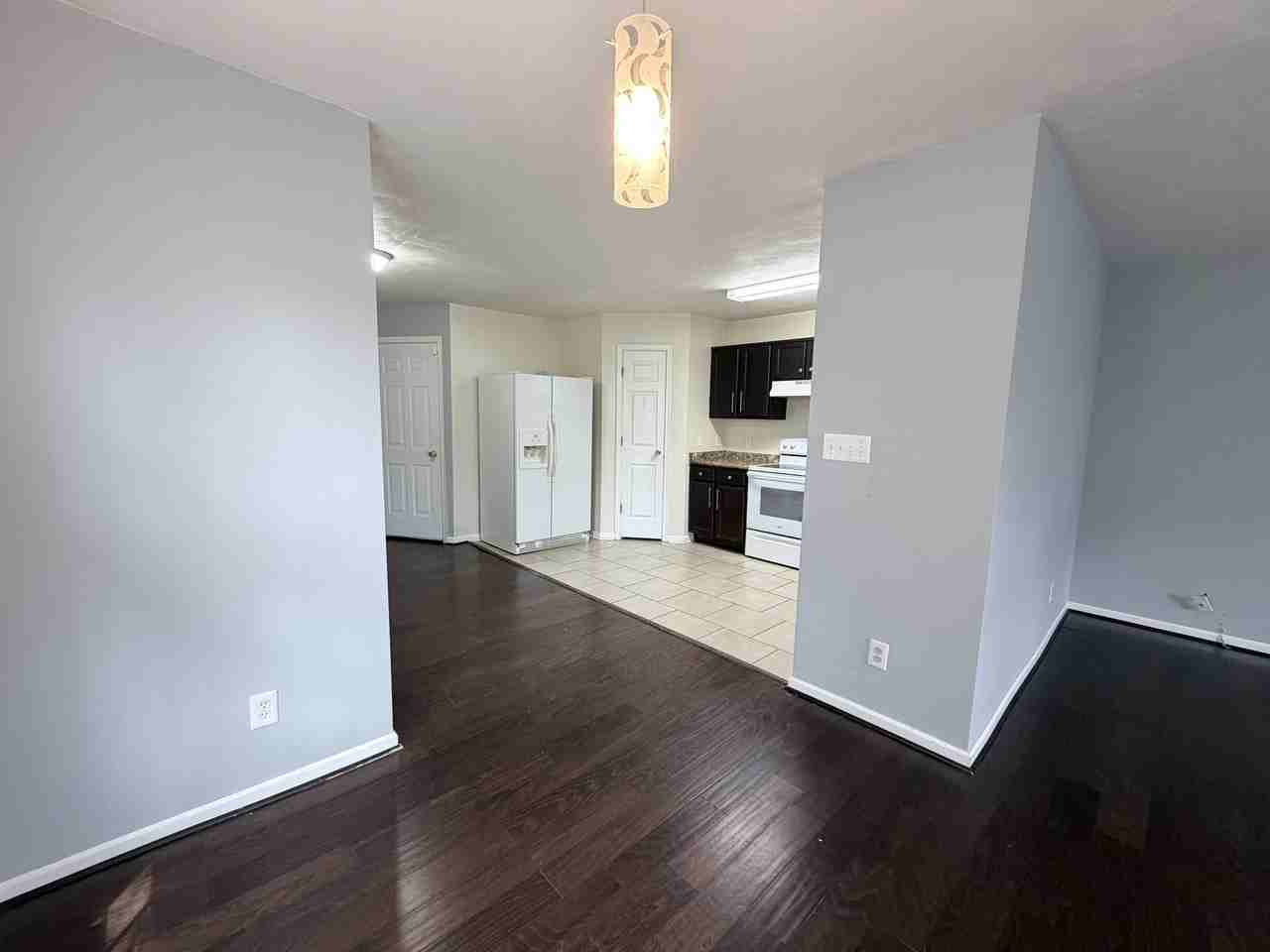 4136 Everett St #1 - Photo 7 of 18