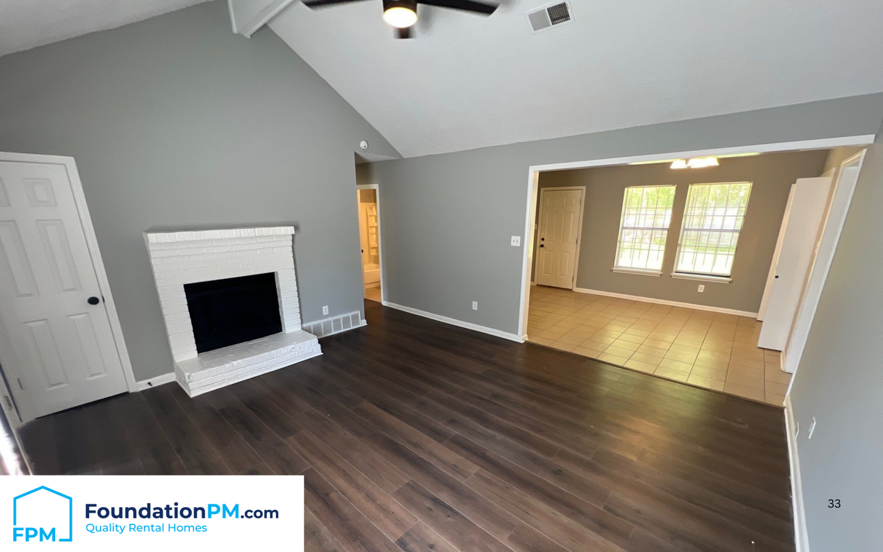 5138 Chantilly Dr #1 - Photo 5 of 15