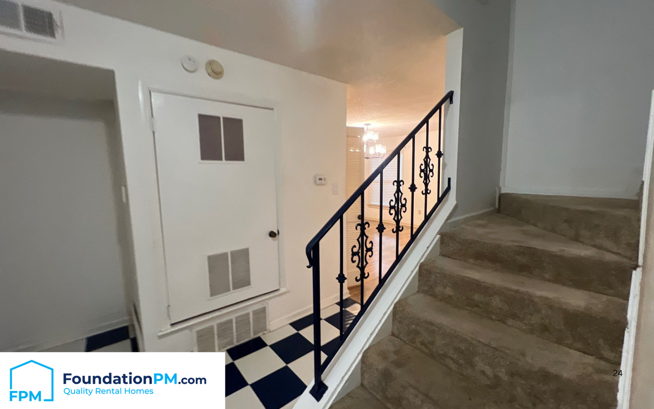 3661 Haughton Ln #1 - Photo 5 of 8