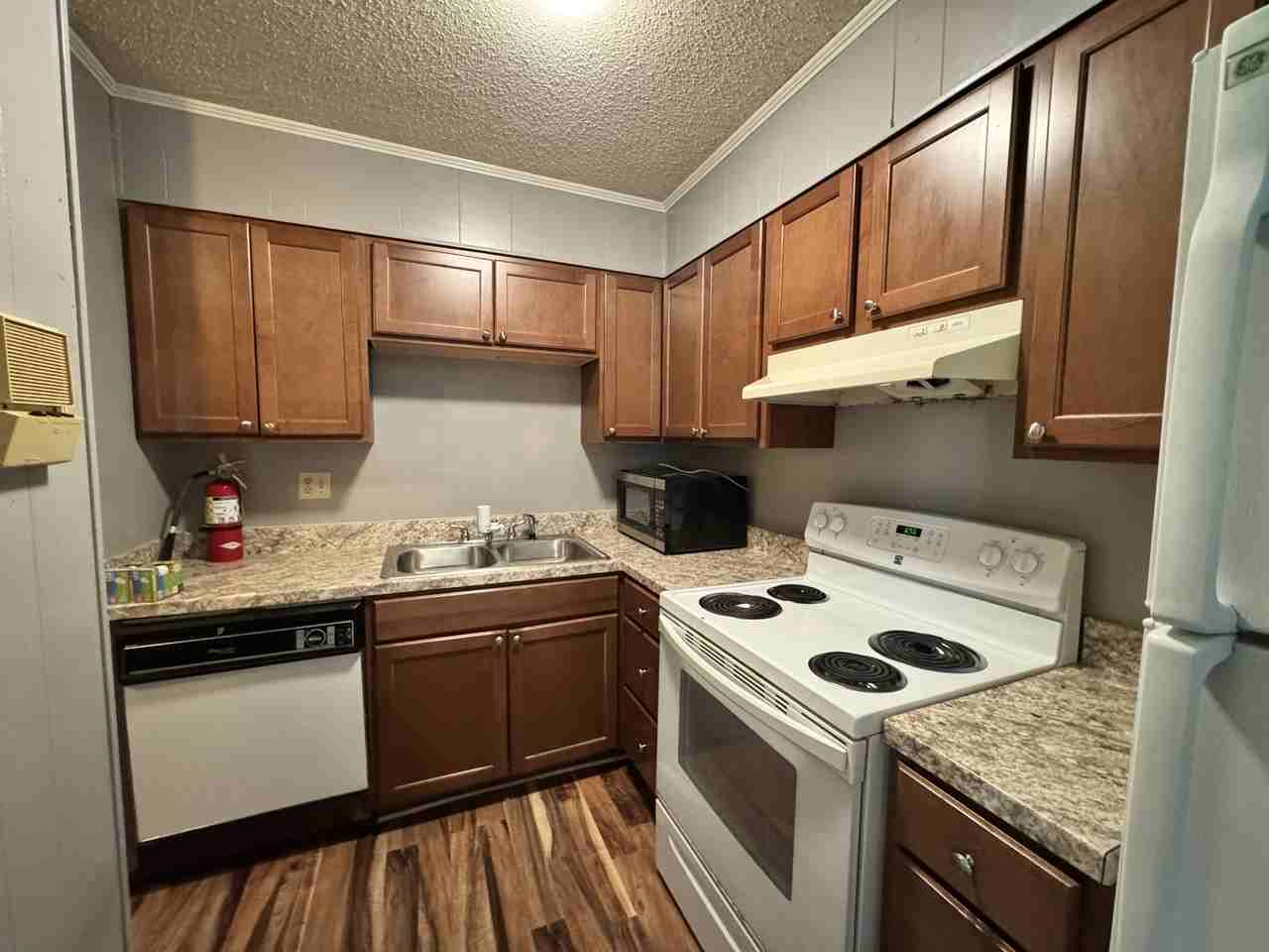 203 John Sims ParkwayUnit F #92 - Photo 4 of 12