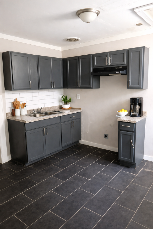 191 West St #1 - Photo 3 of 6