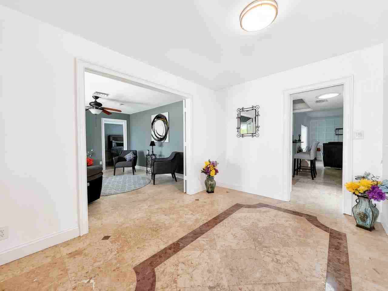 283 Forest Hills Blvd - Photo 2 of 49