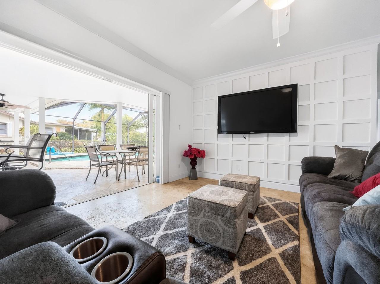 283 Forest Hills Blvd - Photo 5 of 49