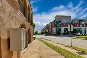 featured image of 811 S Mesquite St