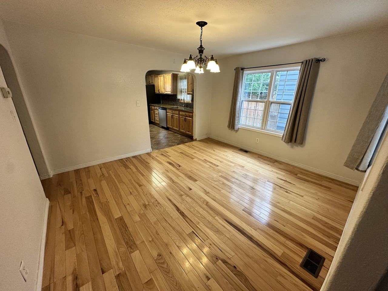 523 6th Ave #1 - Photo 5 of 13