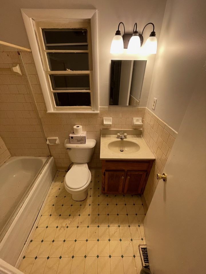 326 Helen St #326 - Photo 6 of 11