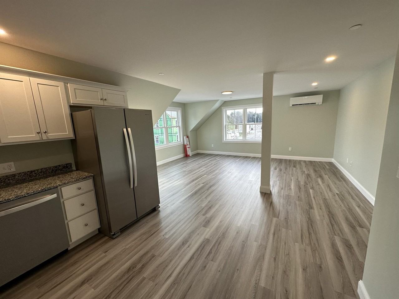 7 Twin Falls DriveApartment 3 #3 - Photo 4 of 14