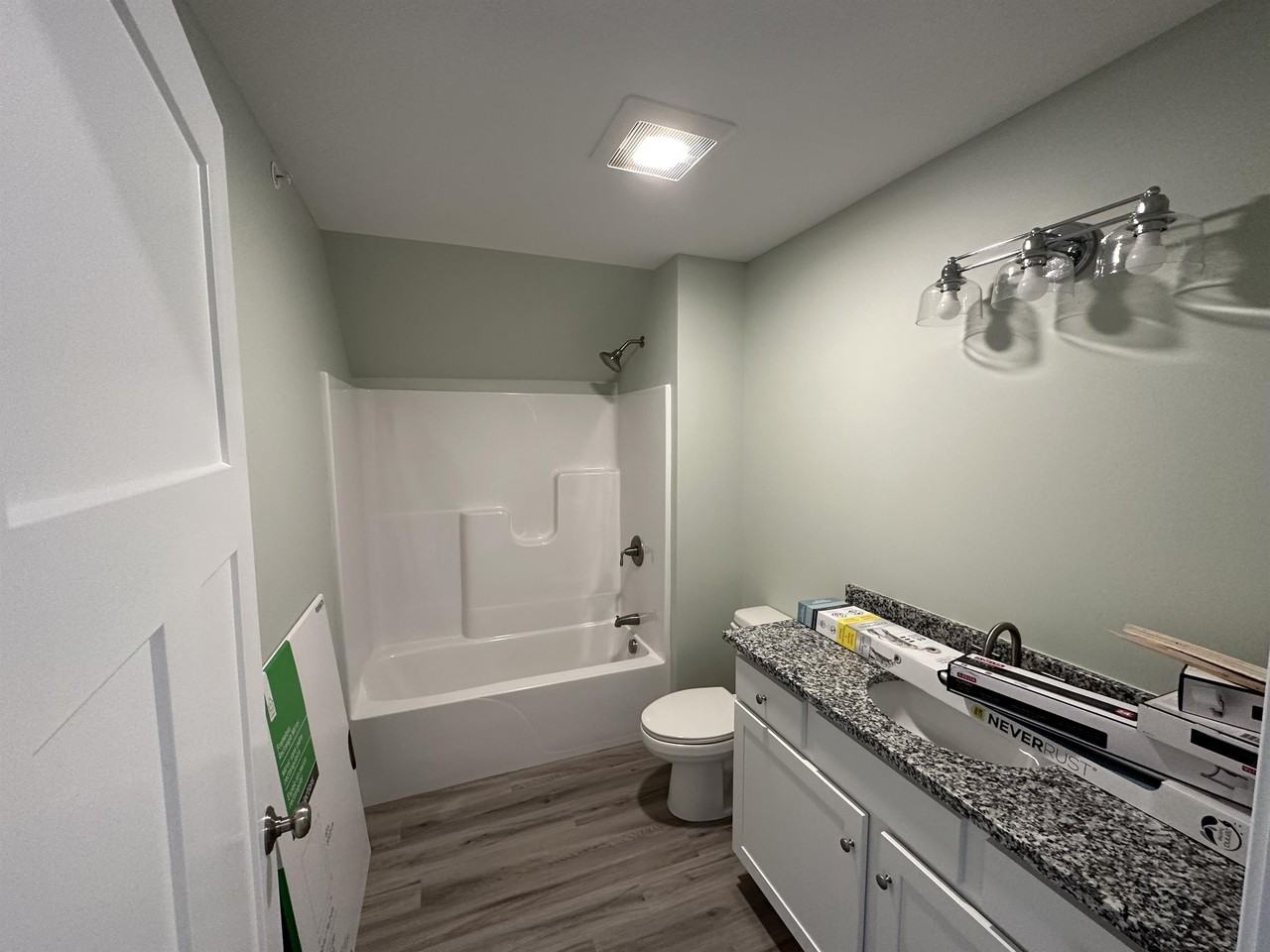 7 Twin Falls DriveApartment 3 #3 - Photo 6 of 14