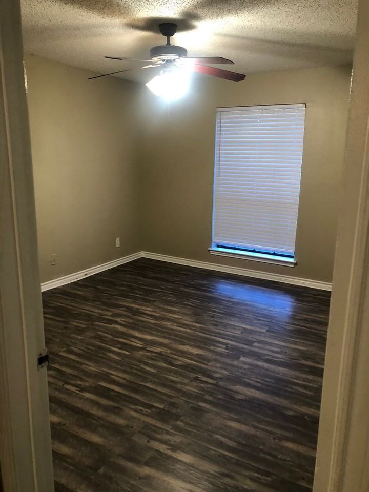 Southridge Apartments - Photo 2 of 31